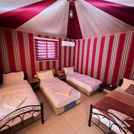 Angelina Wadi Rum Camp Εξωτερικό φωτογραφία