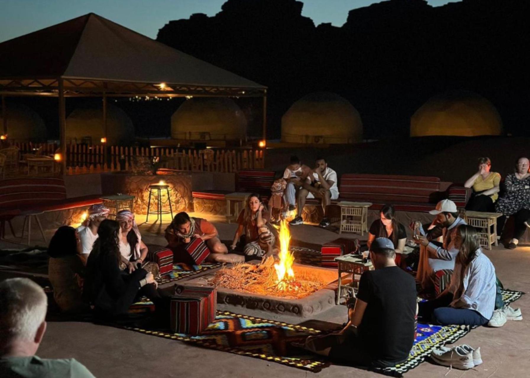 Angelina Wadi Rum Camp Εξωτερικό φωτογραφία