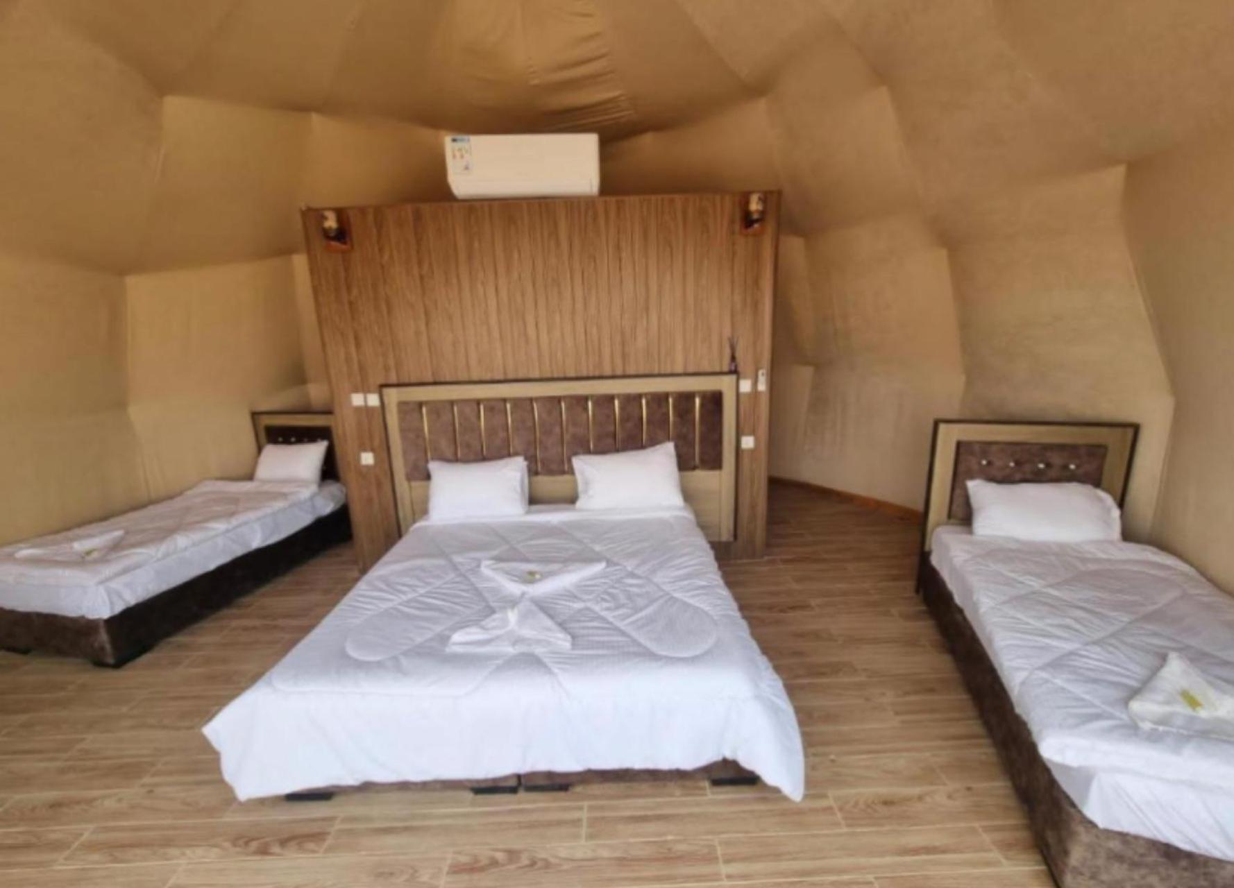 Angelina Wadi Rum Camp Εξωτερικό φωτογραφία