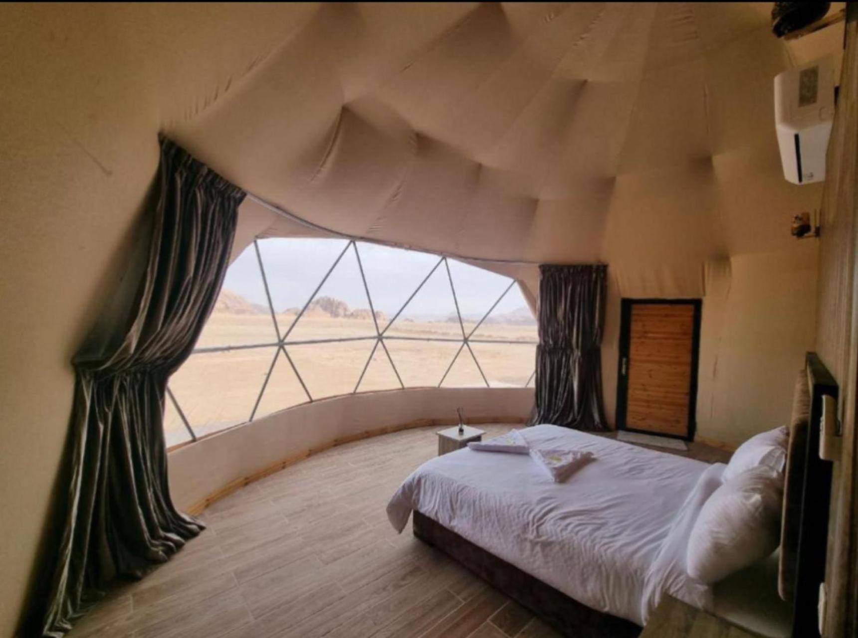 Angelina Wadi Rum Camp Εξωτερικό φωτογραφία