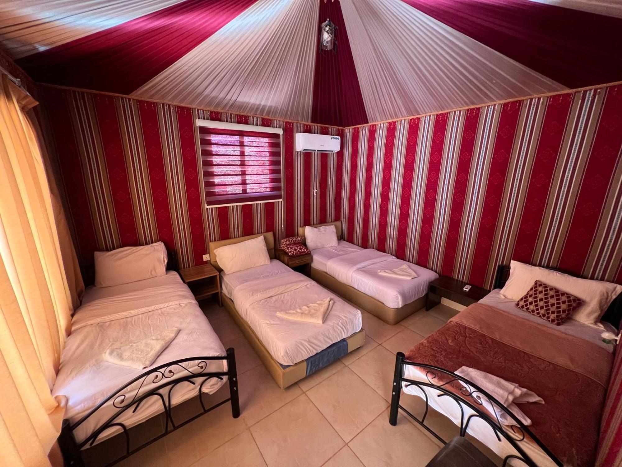 Angelina Wadi Rum Camp Εξωτερικό φωτογραφία