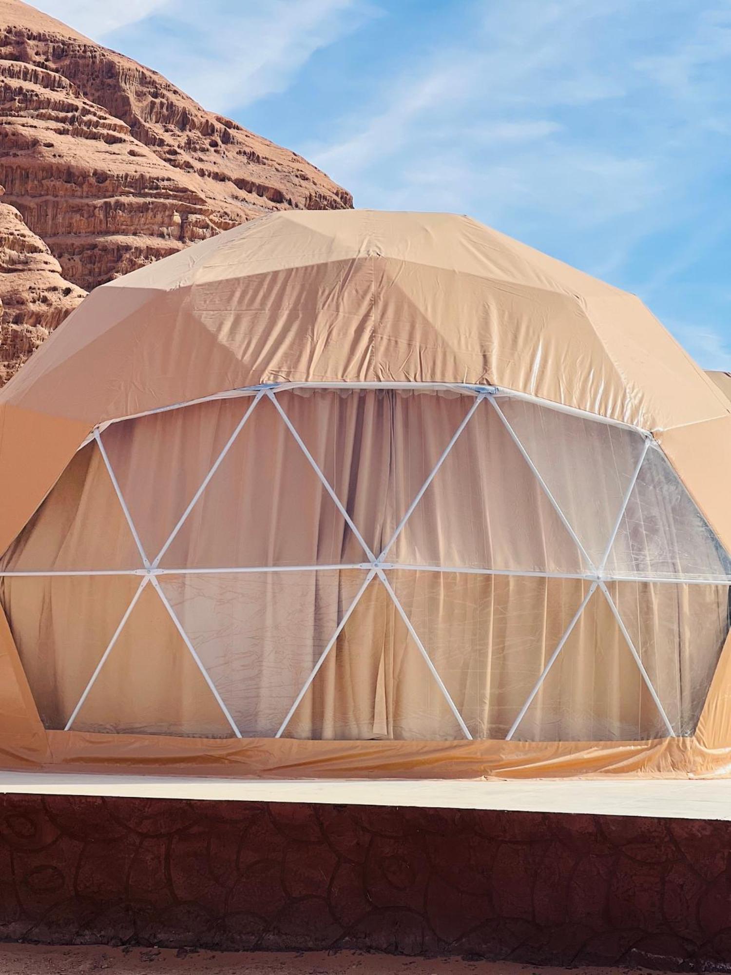 Angelina Wadi Rum Camp Εξωτερικό φωτογραφία